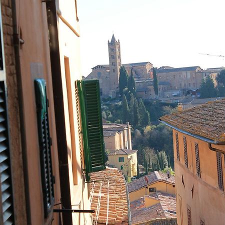 Palazzo Masi Bed & Breakfast Siena Luaran gambar