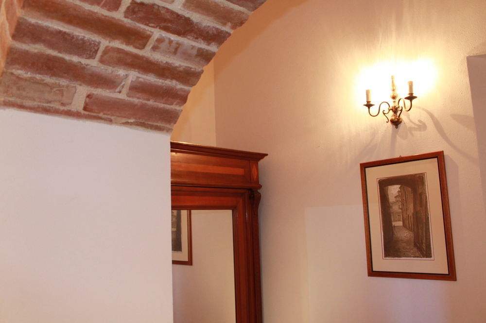 Palazzo Masi Bed & Breakfast Siena Luaran gambar