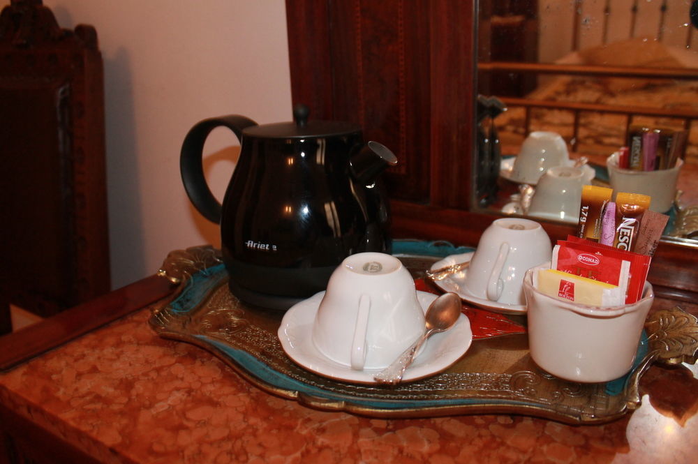 Palazzo Masi Bed & Breakfast Siena Luaran gambar