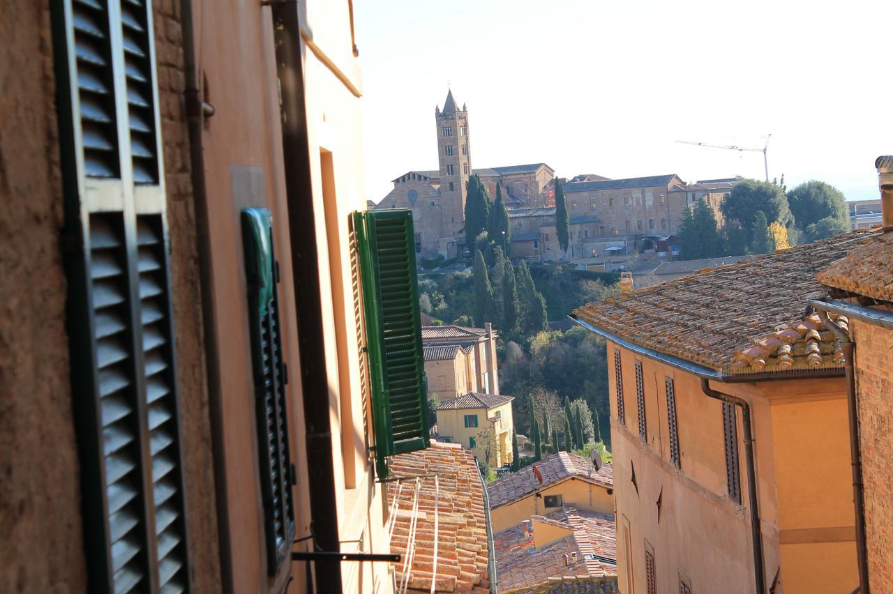 Palazzo Masi Bed & Breakfast Siena Luaran gambar