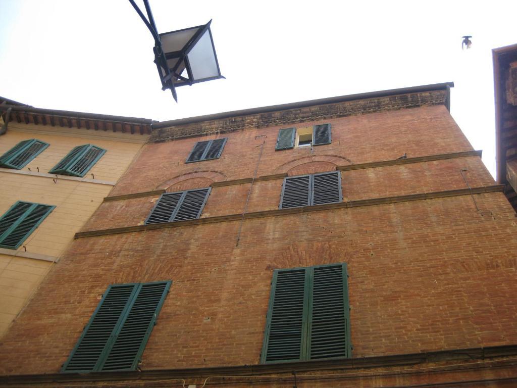 Palazzo Masi Bed & Breakfast Siena Luaran gambar