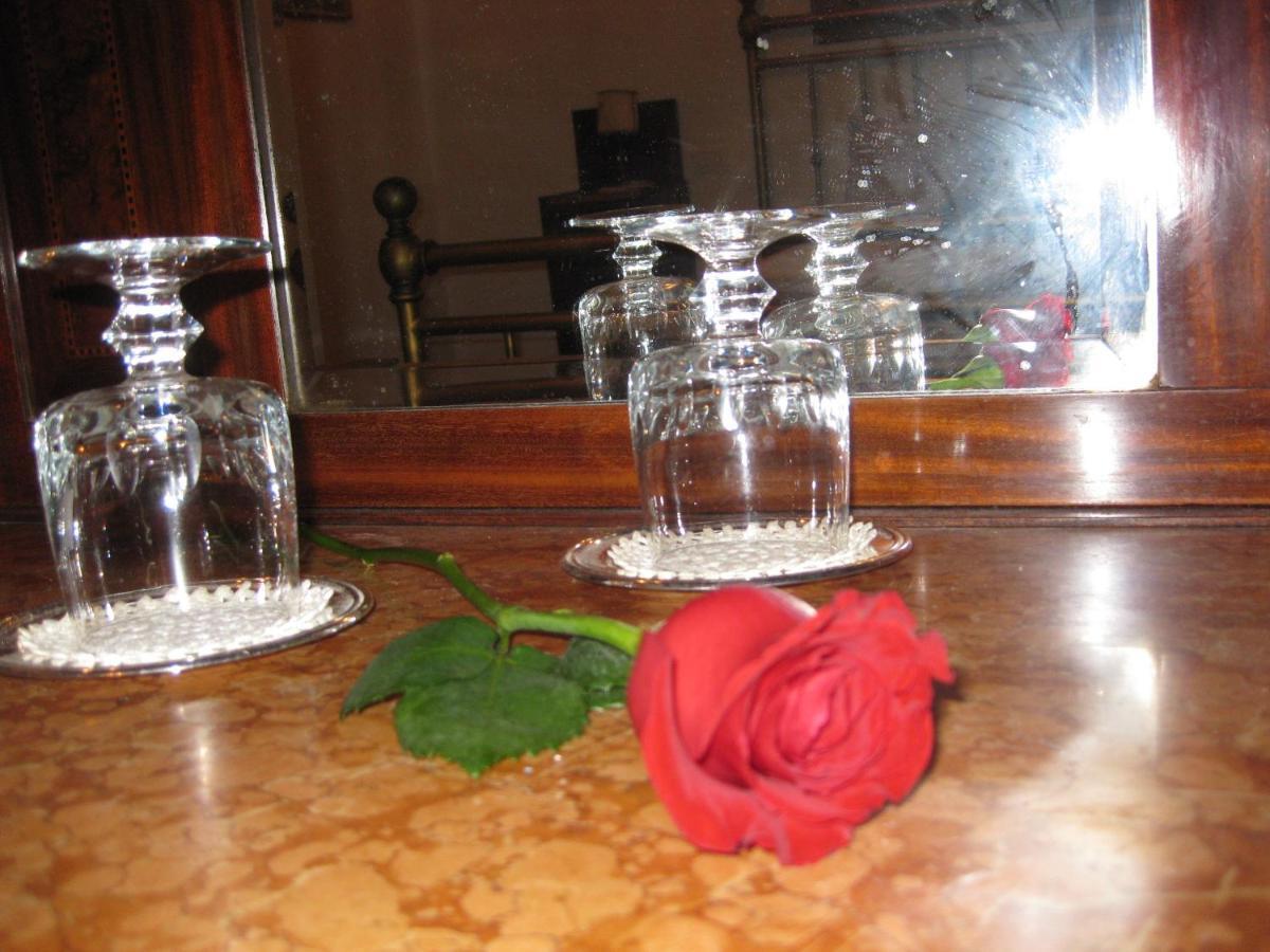 Palazzo Masi Bed & Breakfast Siena Luaran gambar